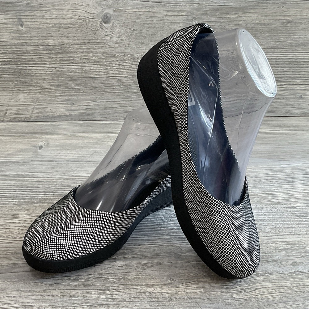 Fitflops Womens Suede Super Ballerina Black Foil Snake Print Comfort Size 7 US